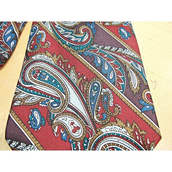 Monsieur Givenchy 100% Silk Necktie Red Blue Gold Paisley Classic Print Wide 58" - Picture 2 of 7
